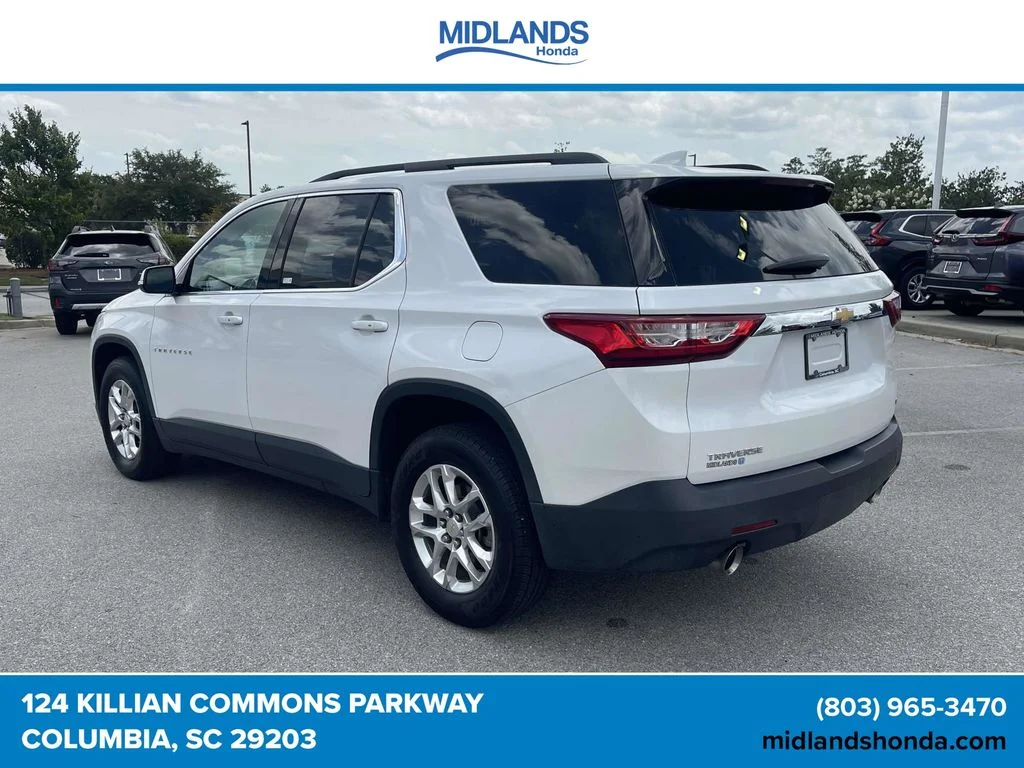 Used 2020 Pearl Chevrolet LT image 4