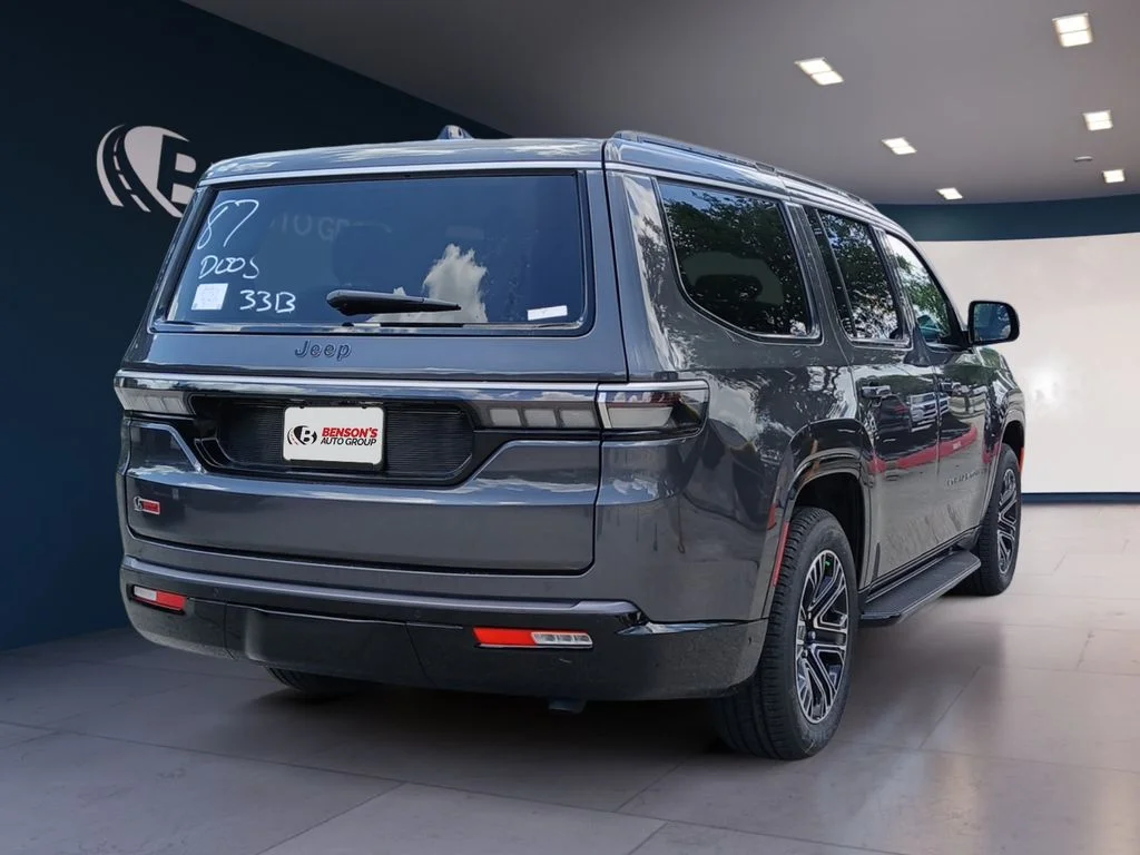 New 2026 Gray Jeep  image 5