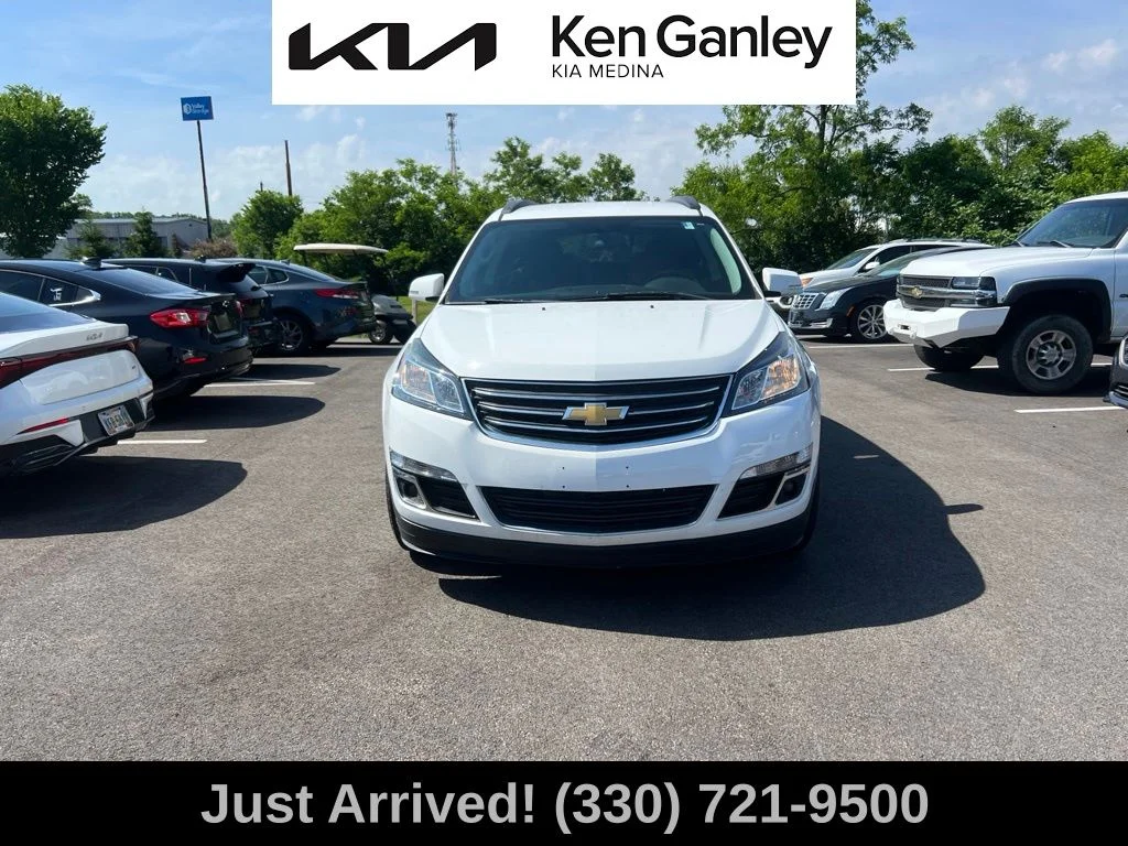 Used 2017 White Chevrolet LT image 2
