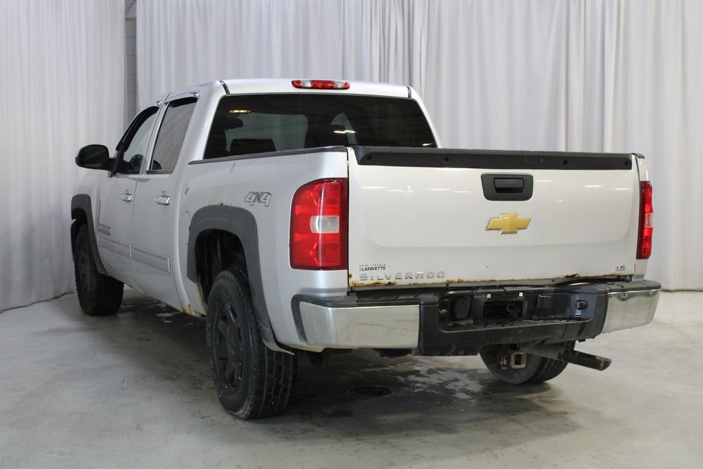 Used 2012 White Chevrolet LS image 18