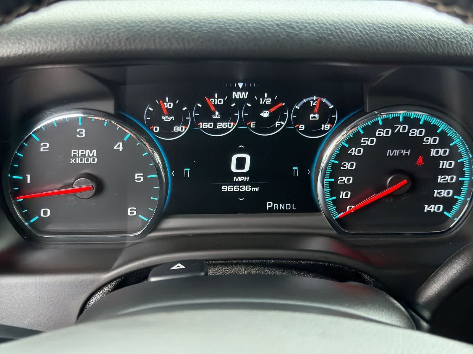 Used 2019 White Frost Tricoat GMC Denali image 35