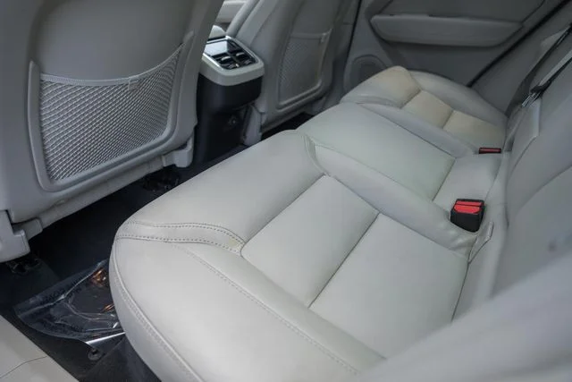 Certified Used 2023 Denim Blue Volvo Ultimate image 34