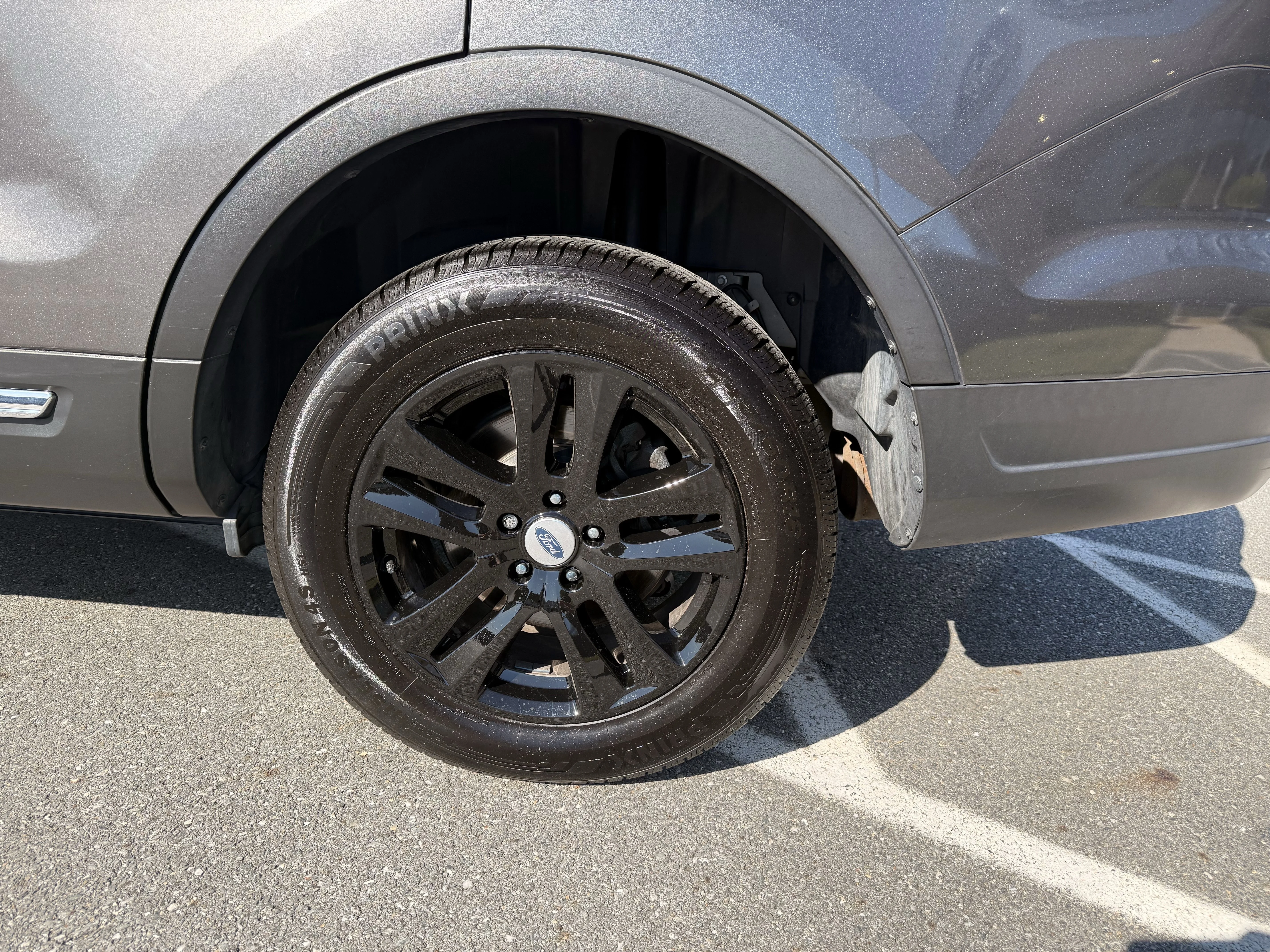 Used 2019 Magnetic Ford XLT image 44