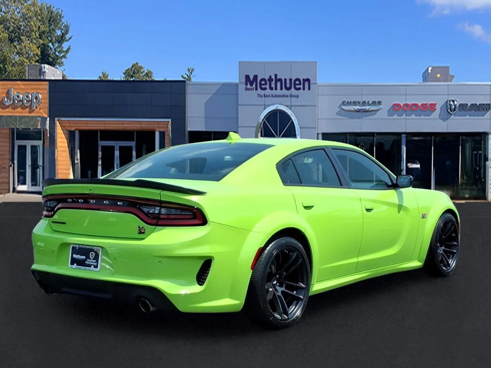 Used 2023 Sublime Metallic Clearcoat Dodge Scat Pack Widebody image 4