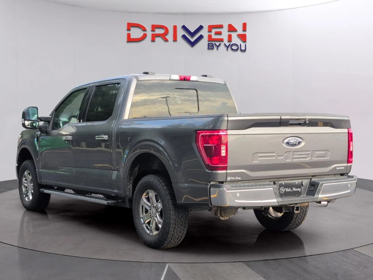 Used 2021 Carbonized Gray Ford XLT image 3