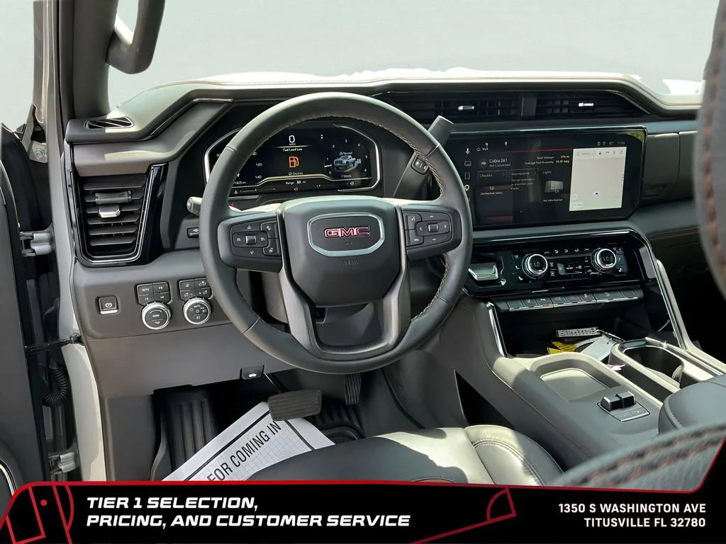 Used 2024 Sterling Metallic GMC AT4 image 27