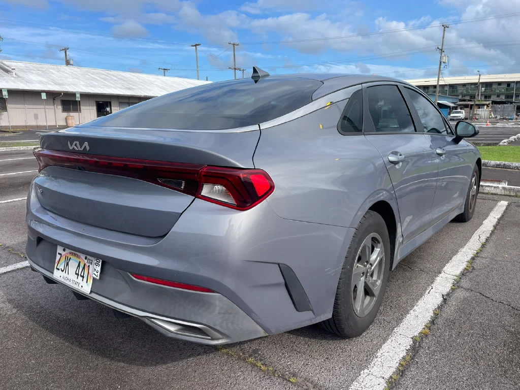 Used 2022 Silver Kia LX image 5