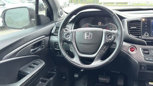 Used 2023 Crystal Black Pearl Honda RTL-E image 25