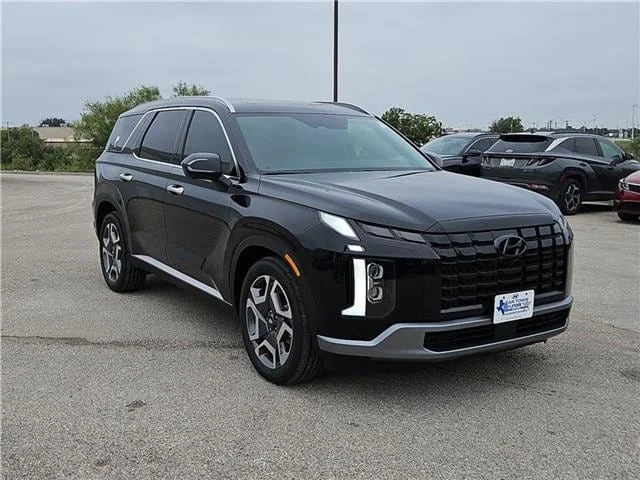 New 2025 Abyss Black Pearl Hyundai SEL Premium image 6
