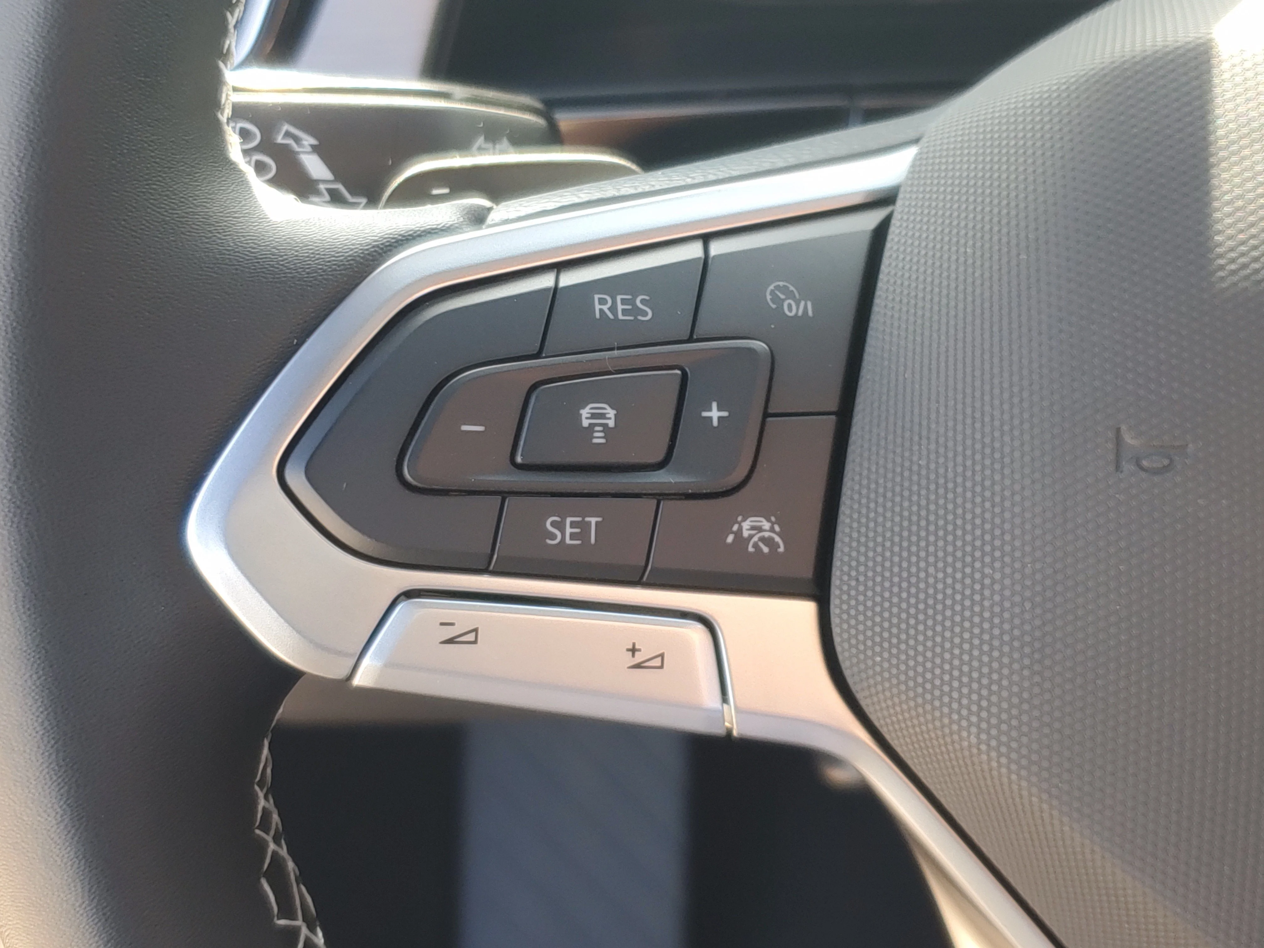 New 2026 Gray Volkswagen 2.0T SE w/Technology image 23
