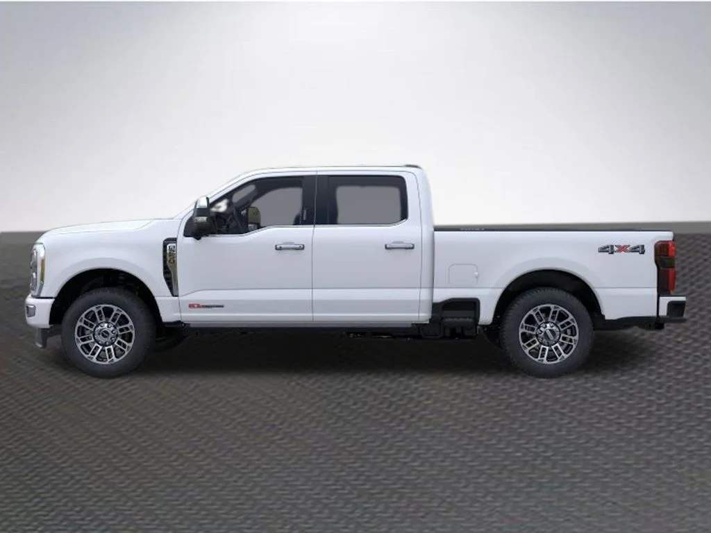 New 2026 Star White Metallic Tri-Coat Ford F-250® Platinum® image 3