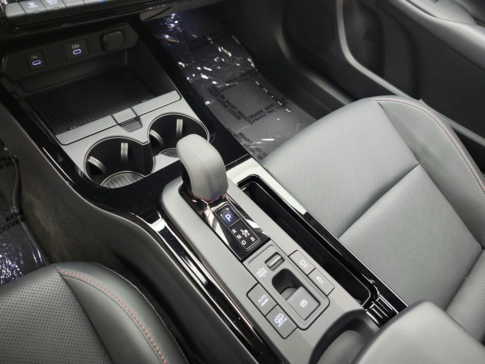 Used 2025 Midnight Black Metallic Toyota XSE image 13
