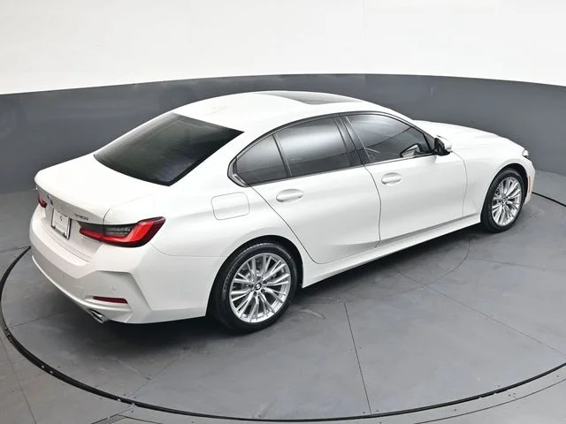 Used 2023 White BMW 330i xDrive image 28