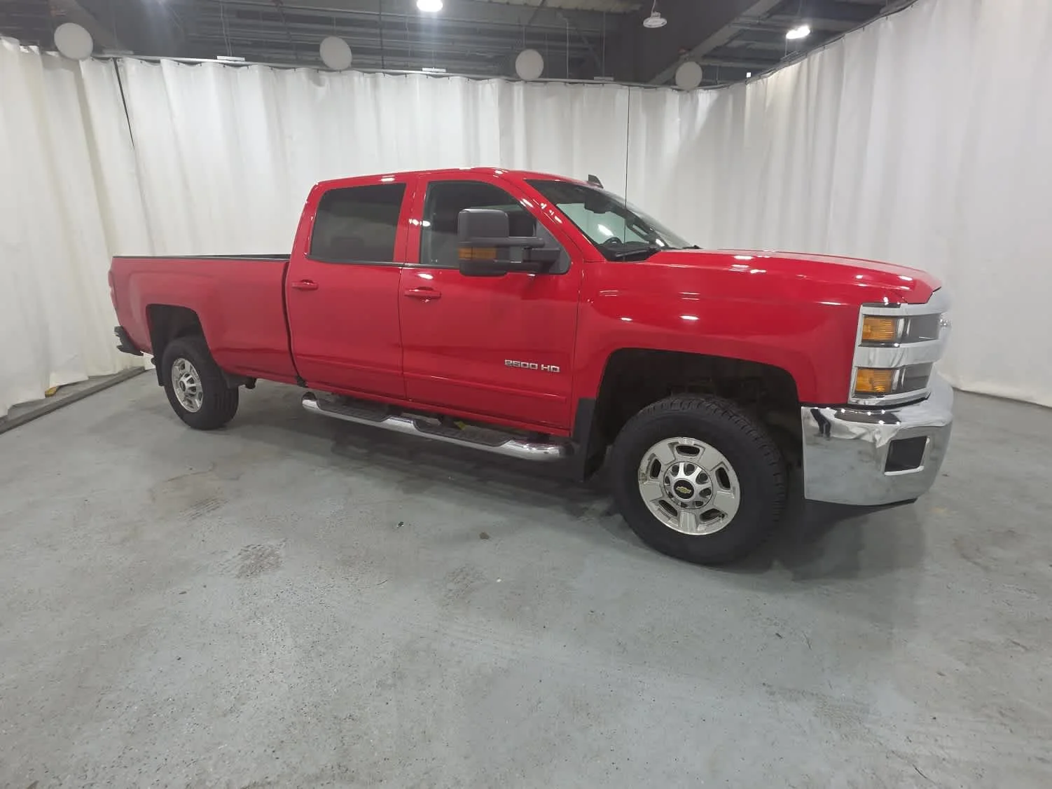 Used 2019 RED HOT Chevrolet LT image 8