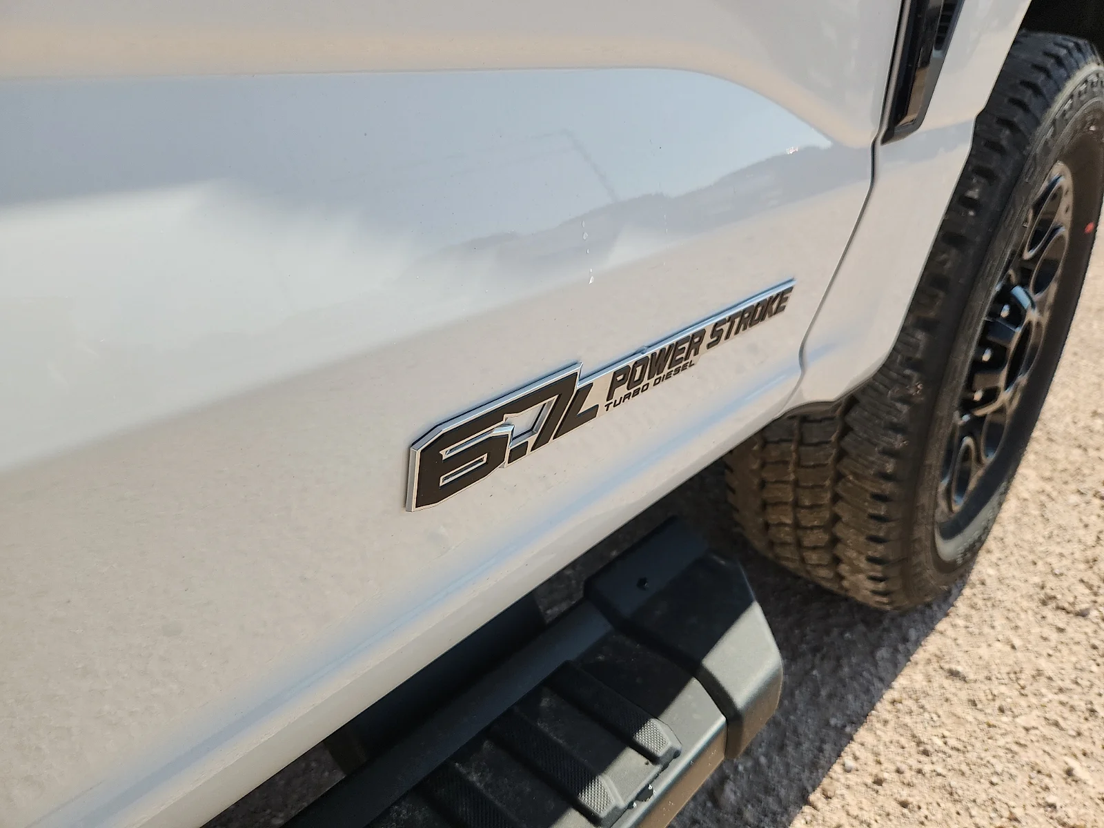 New 2026 Oxford White Ford F-250® Lariat® image 11
