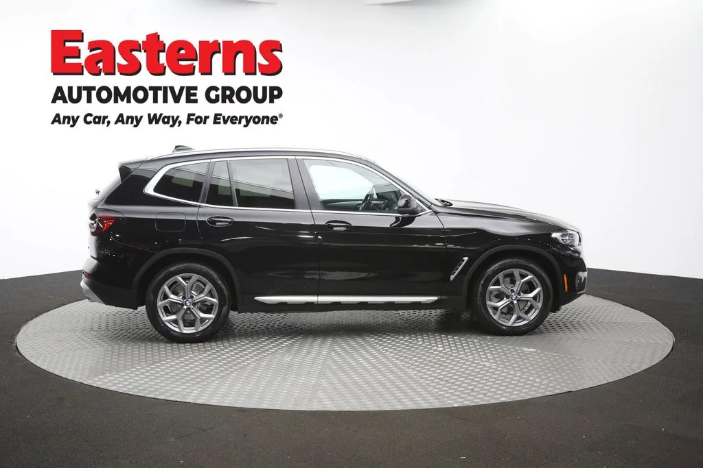 Used 2024 Black BMW xDrive30i image 49