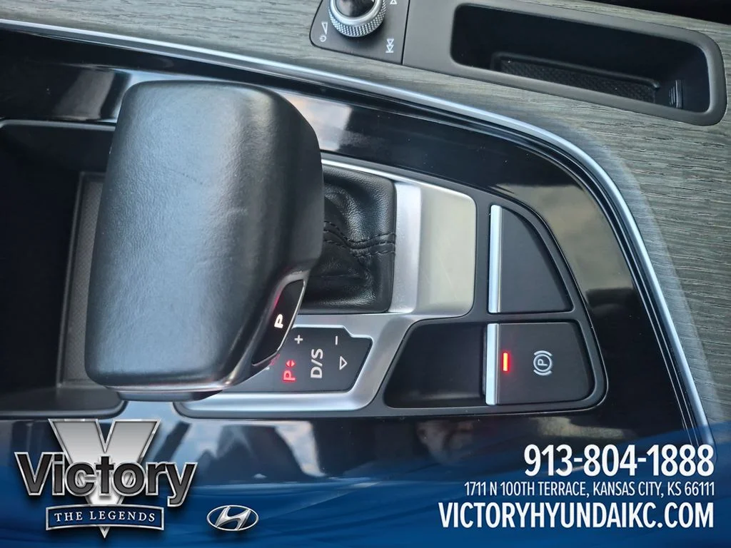 Used 2024  Audi 45 S line Premium Plus image 24