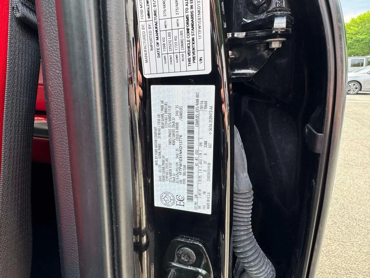 Used 2022 Agate Black Metallic Ford XLT image 15