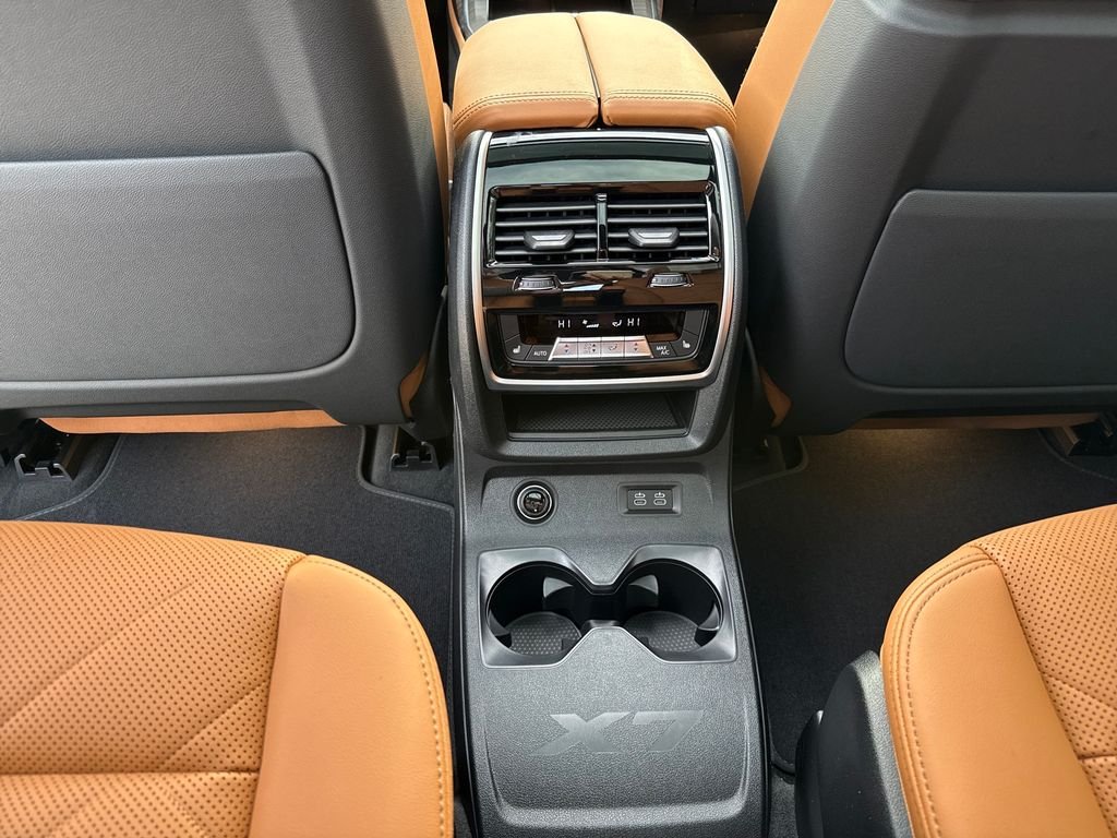 New 2026 Black BMW xDrive40i image 21