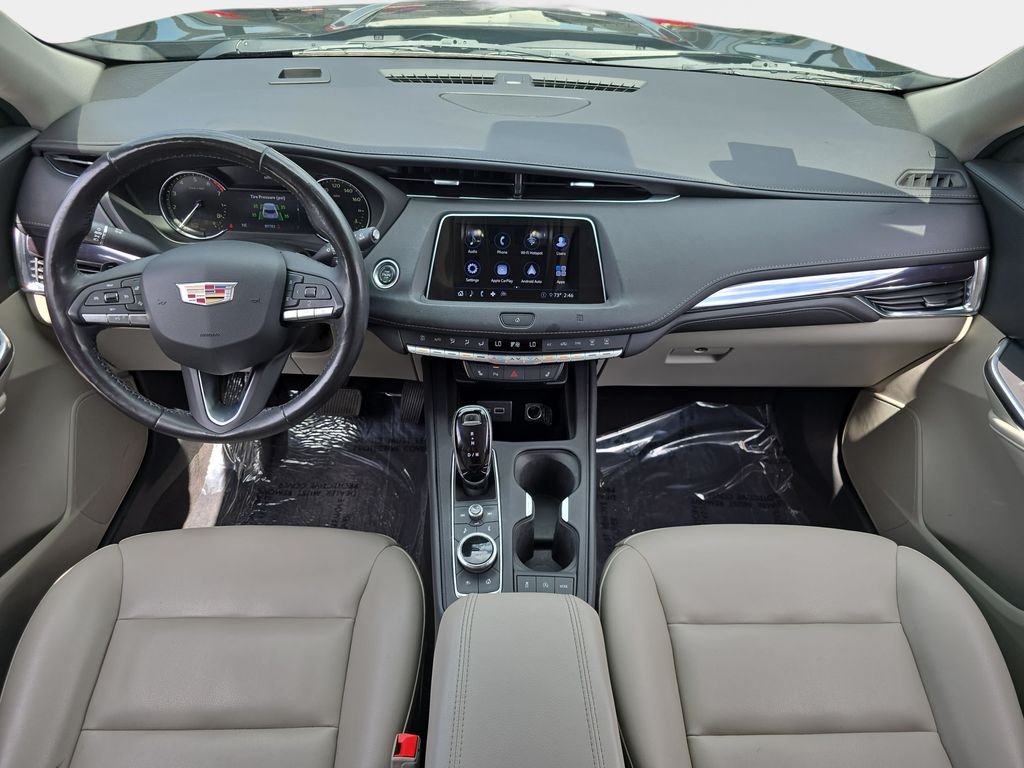 Used 2020 Black Cadillac Luxury image 10