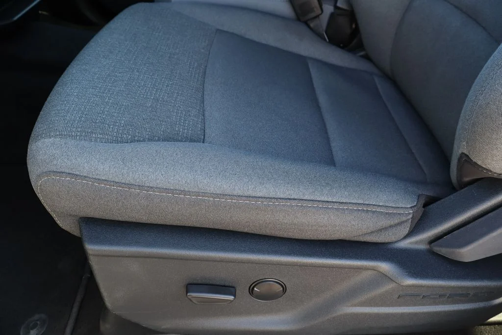 Used 2025 Gray Ford XLT image 21