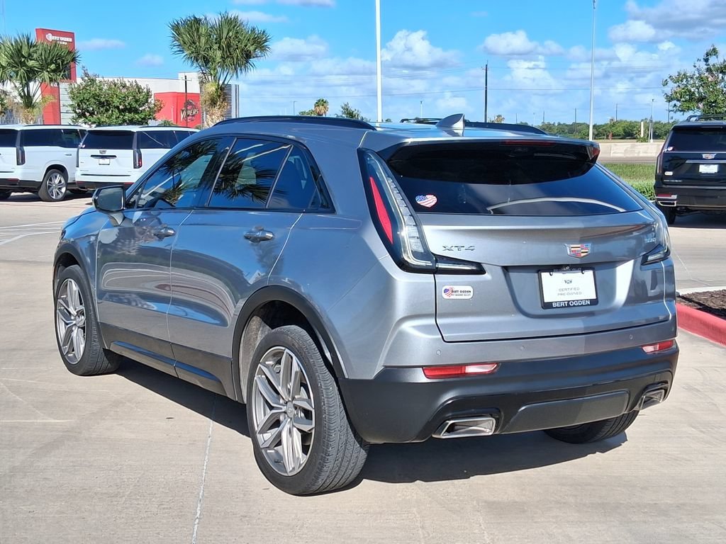 Used 2023 Argent Silver Metallic Cadillac Sport image 4