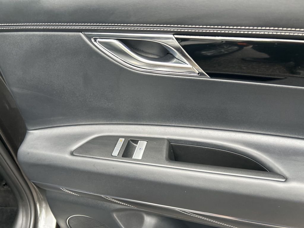Used 2025 Gray Genesis 2.5T image 24
