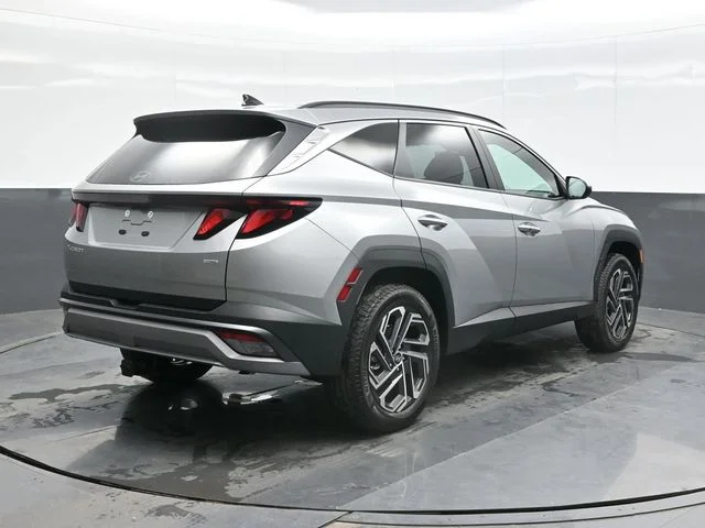 New 2026 Silver Hyundai SEL Plus image 9