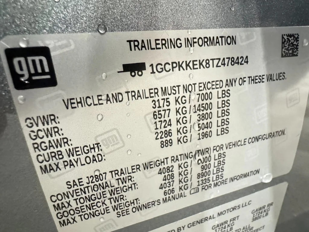 New 2026 Sterling Gray Metallic Chevrolet LT (2FL) image 19