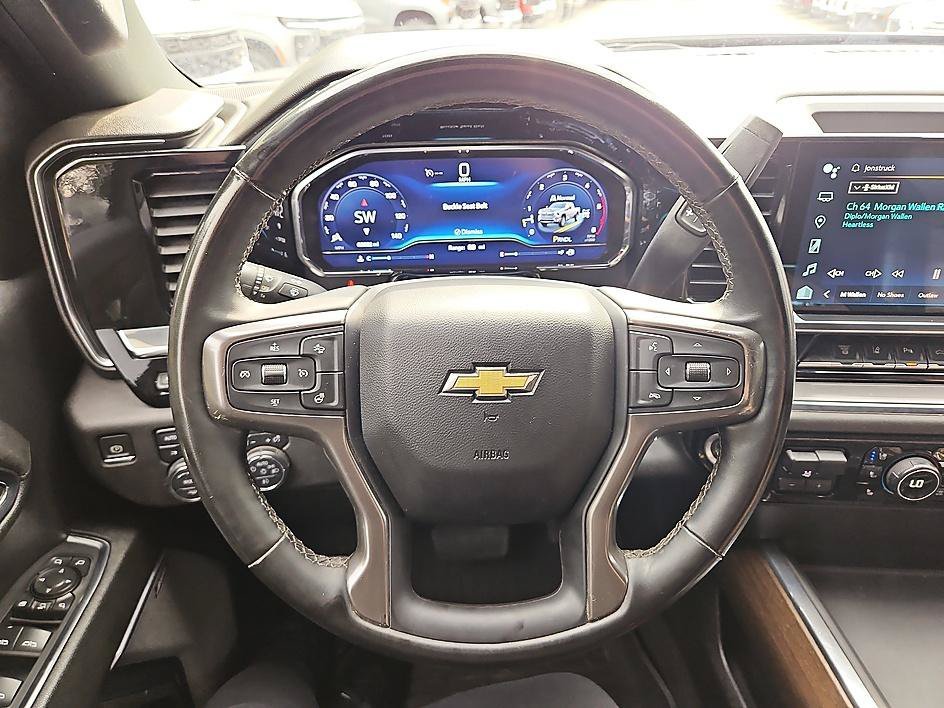 Used 2024 Black Chevrolet High Country image 20