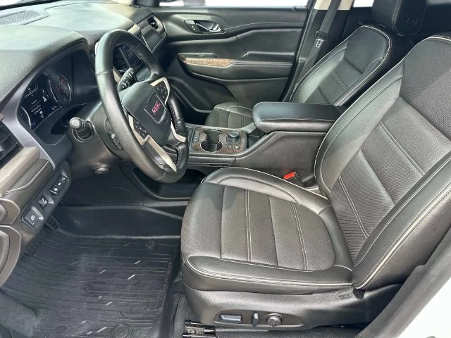 Used 2023 White GMC Denali image 19