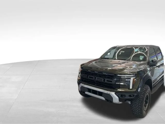 Used 2022 White Ford Base image 17