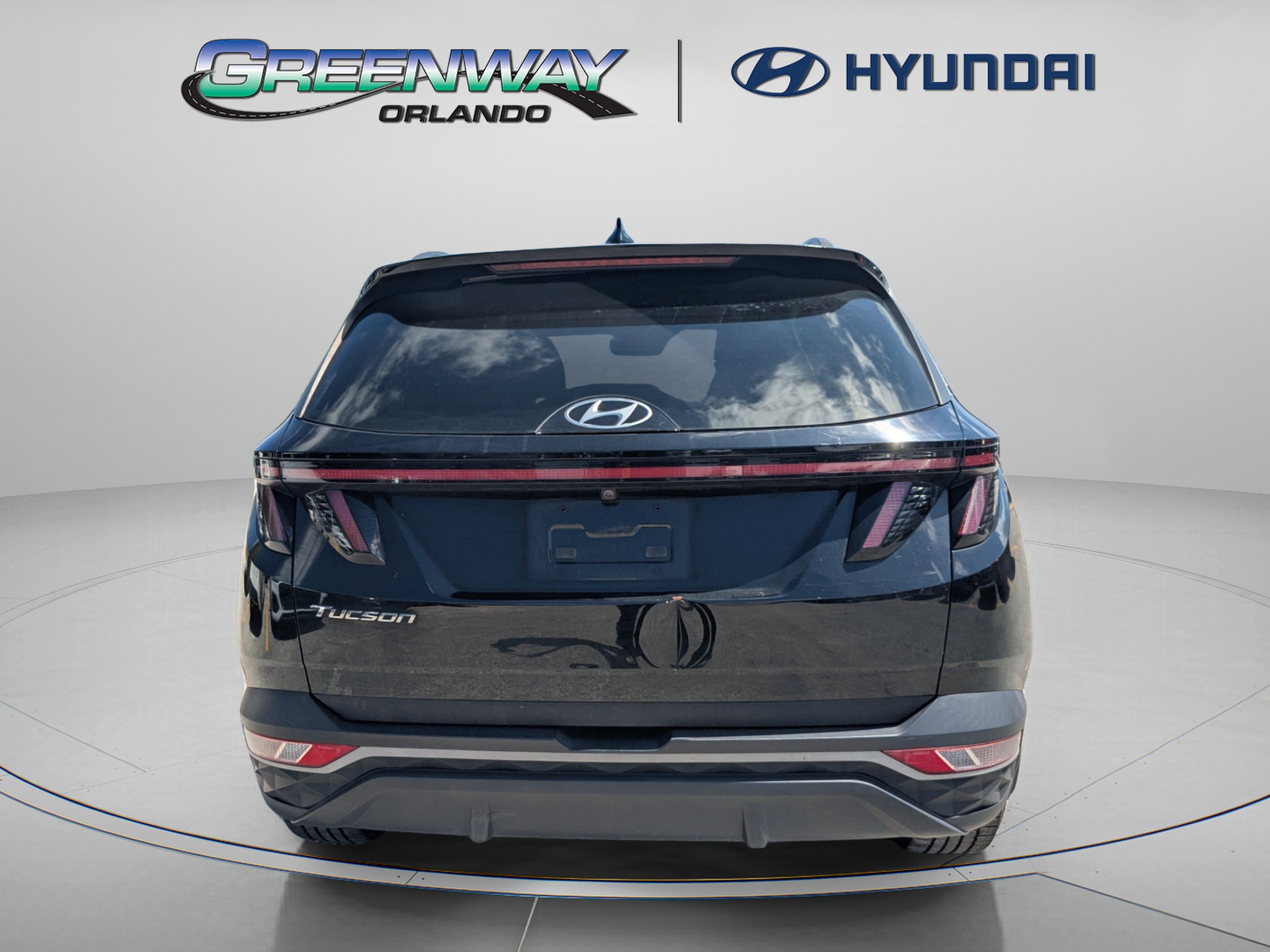 Used 2022 Phantom Black Hyundai SEL image 7