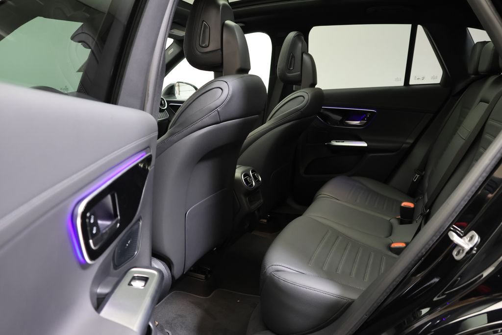 Used 2026 Black Mercedes-Benz GLC 300 image 42