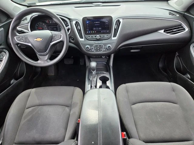 Used 2022 Silver Chevrolet LT image 14