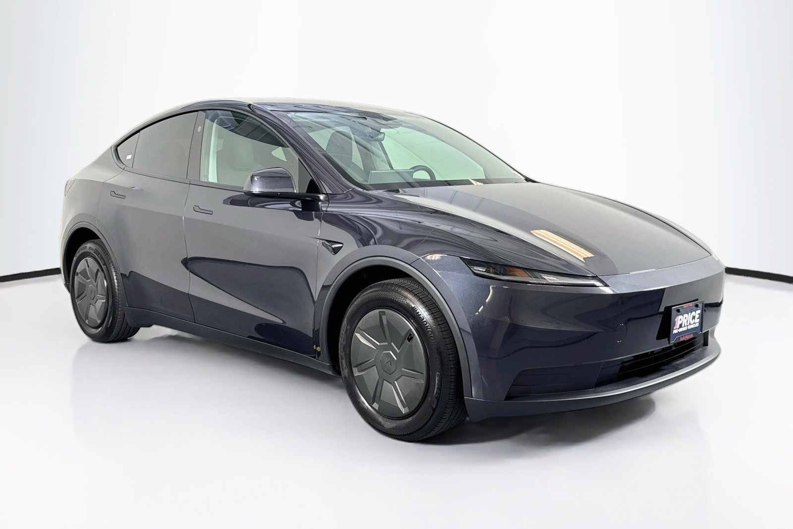 Used 2026 Stealth Grey Tesla Premium image 3