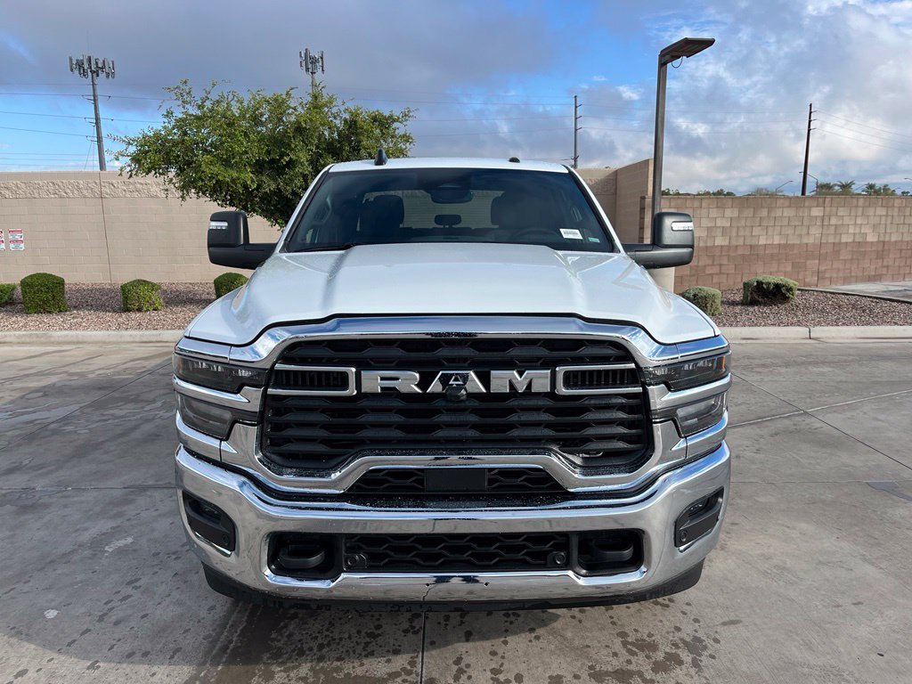 Used 2026 White Ram Big Horn image 4