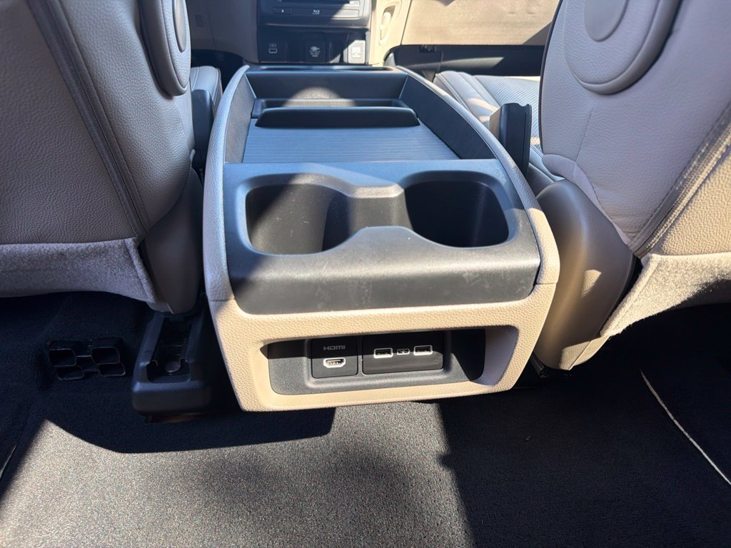 2024 Honda Odyssey Elite - Photo 39