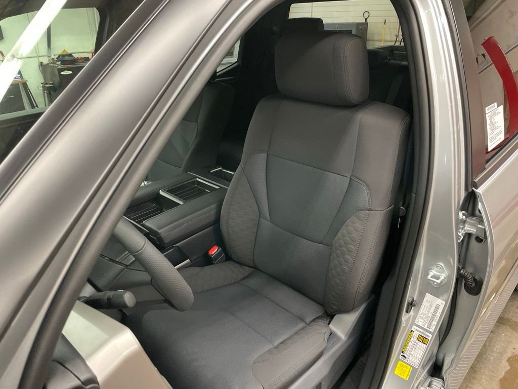 2026 Toyota Tundra SR5 - Photo 11
