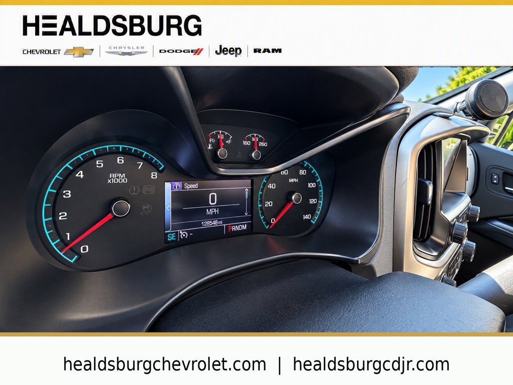 Used 2016 CYBER GRAY METALLIC Chevrolet 4WD Z71 image 18