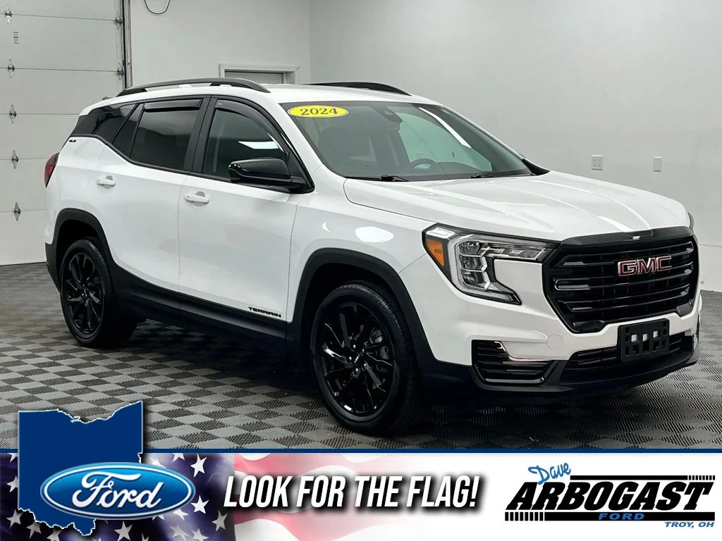 2024 GMC Terrain SLE FWD's photo