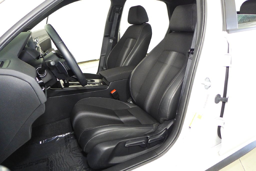 Used 2025 White Honda Sport image 21