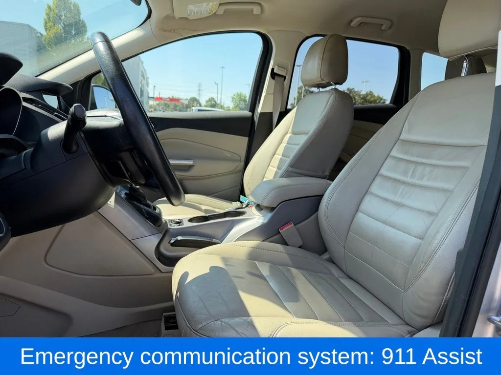 Used 2016 Silver Ford SE image 22