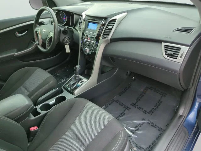 Used 2016 Blue Hyundai Base image 11