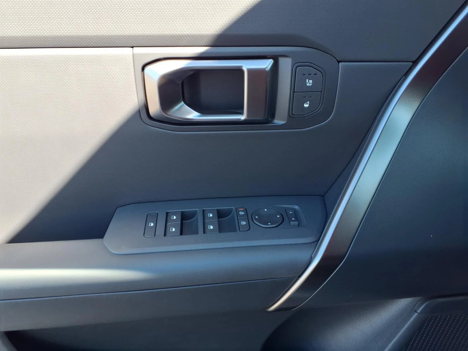New 2027 Snow White Pearl Kia X-Line SX image 12