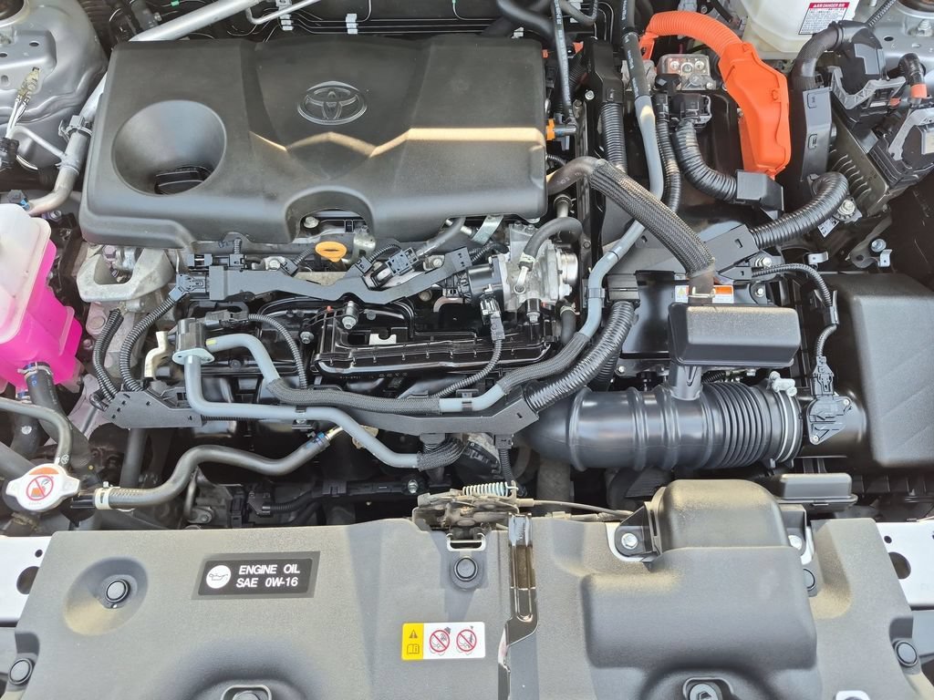 Used 2023 Silver Toyota XLE image 34