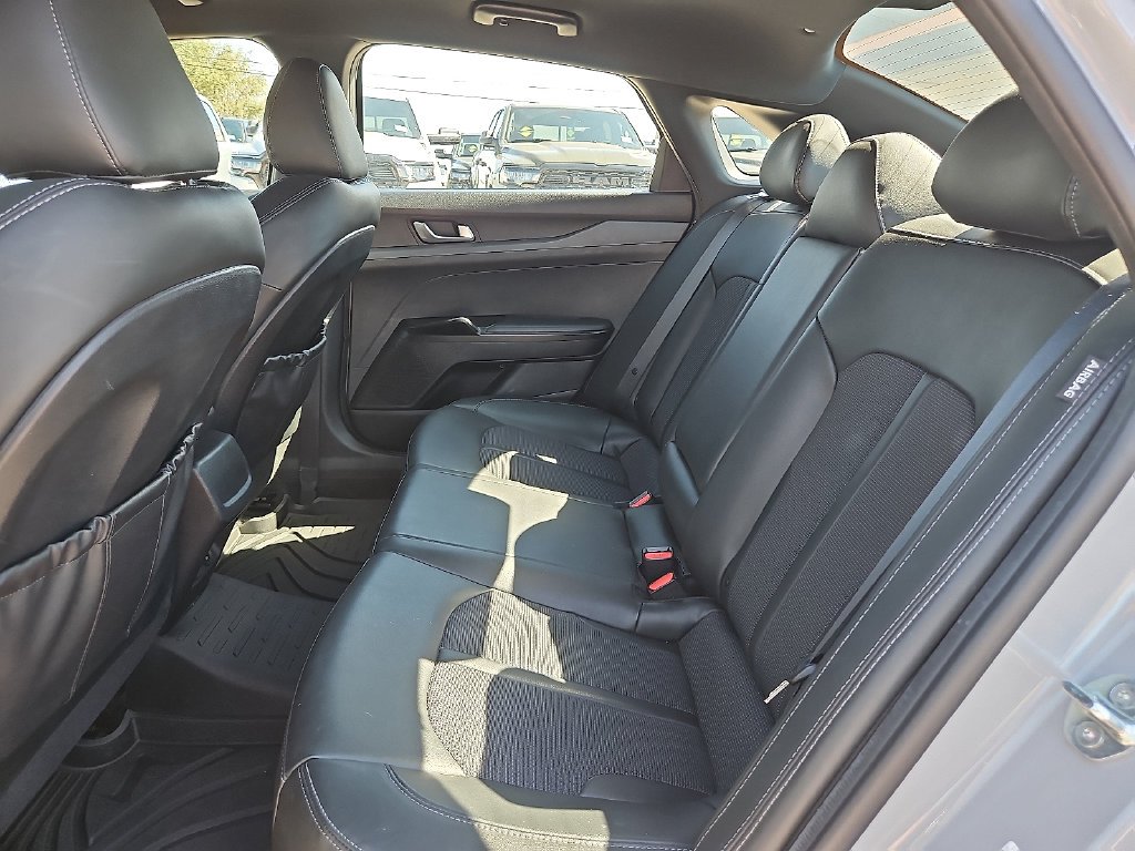 Used 2022 Gray Kia GT-Line image 10
