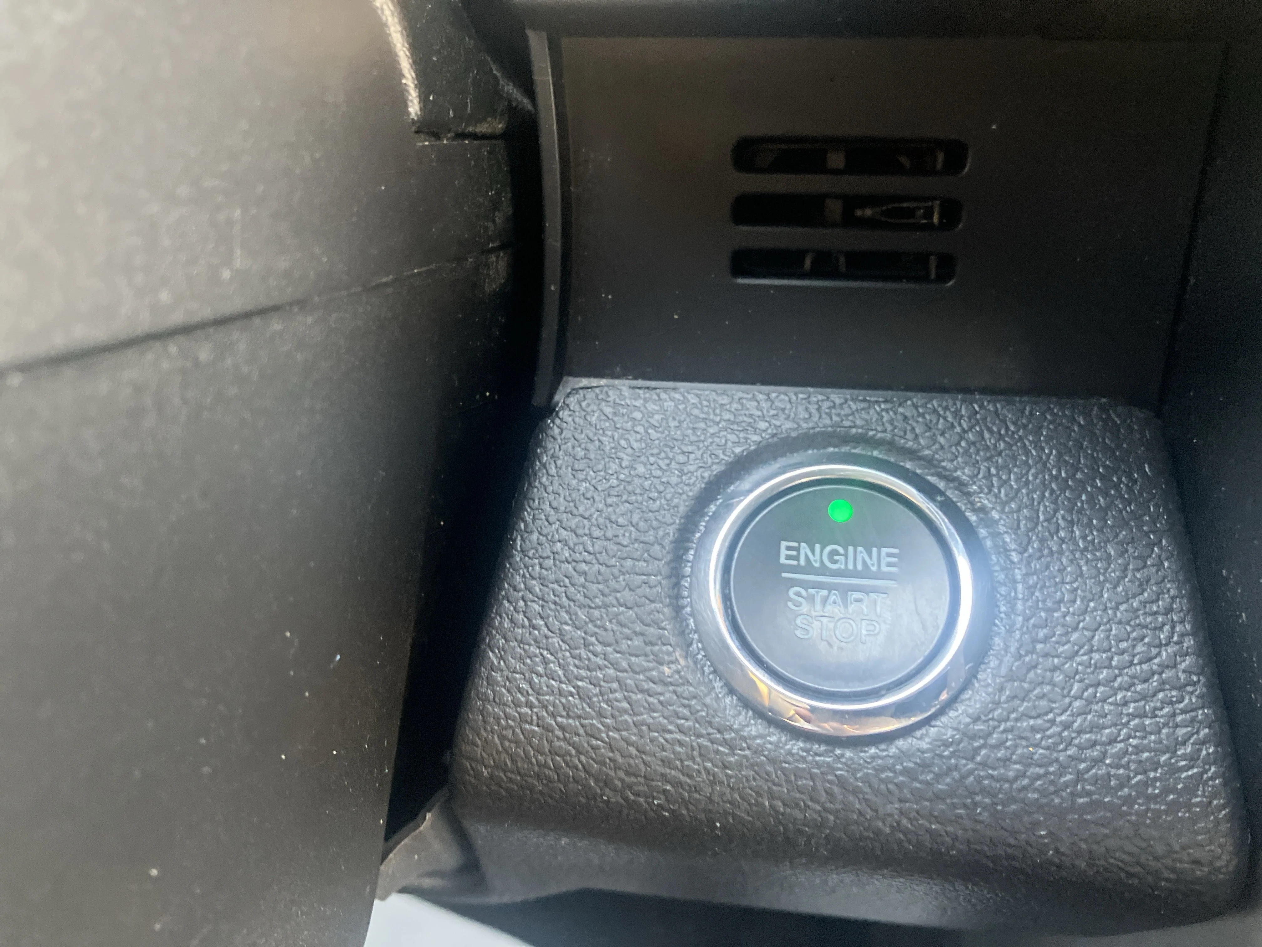 Used 2019 Red Ford LARIAT image 26