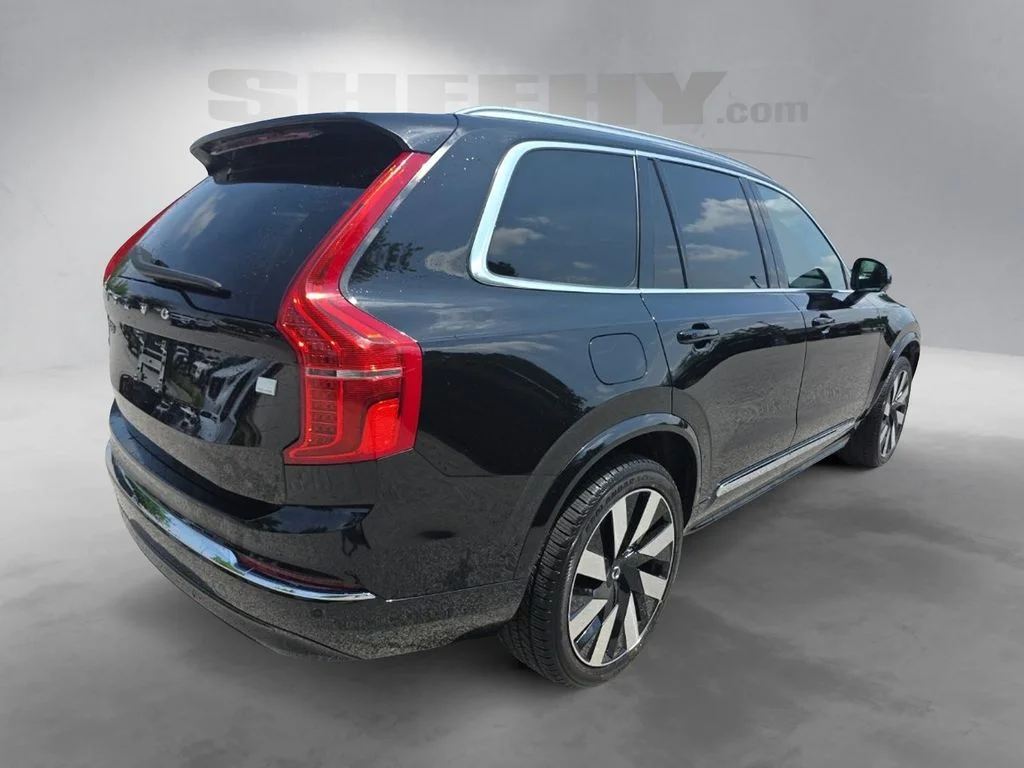 Used 2023 Black Volvo Ultimate image 13