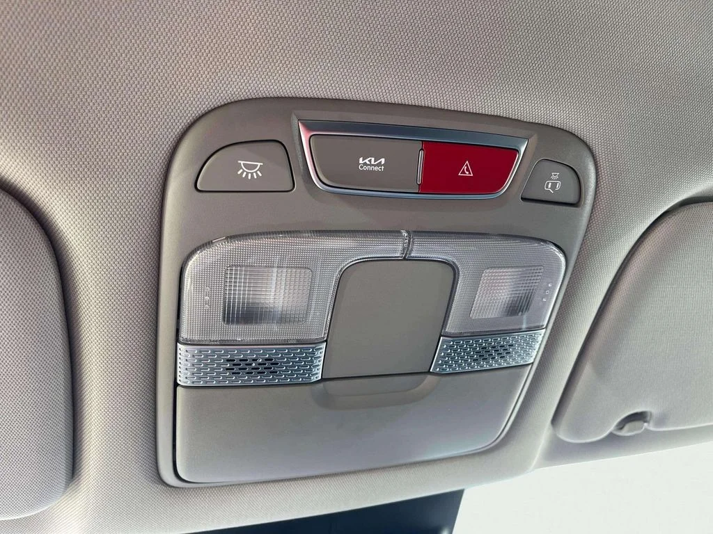 Certified Used 2024 Everlasting Silver Kia S image 17